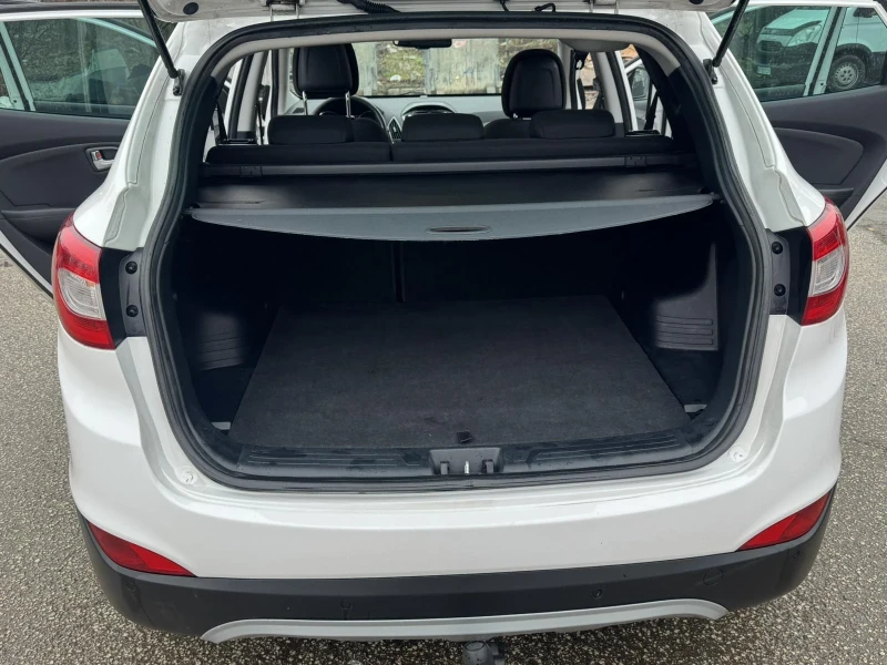 Hyundai IX35 * * 2.0CRDi 4x4 * * 184кс * * Подгрев * * ПАНОРАМА, снимка 16 - Автомобили и джипове - 52881135