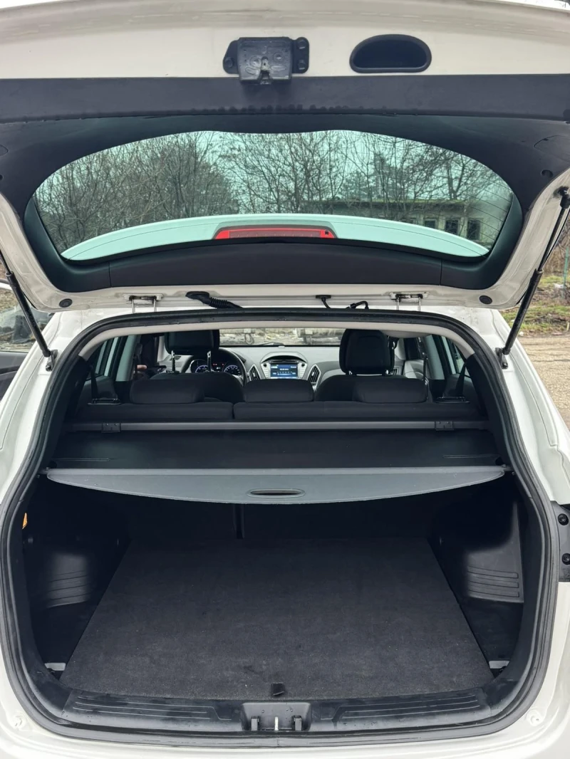 Hyundai IX35 * * 2.0CRDi 4x4 * * 184кс * * Подгрев * * ПАНОРАМА, снимка 15 - Автомобили и джипове - 52881135