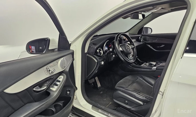 Mercedes-Benz GLC 250, снимка 10 - Автомобили и джипове - 52887269