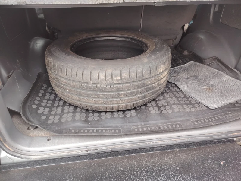 Toyota Land cruiser ИТАЛИЯ, снимка 5 - Автомобили и джипове - 53195793