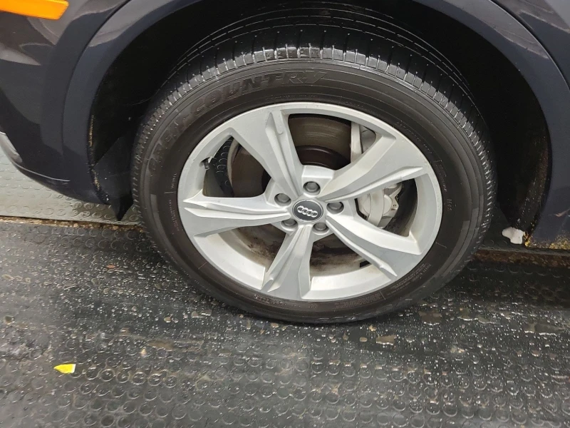 Audi Q5 PROGRESSIV С РЕГИСТРАЦИЯ & АВТО КРЕДИТ, снимка 8 - Автомобили и джипове - 53341457