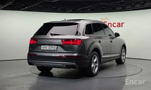 Audi Q7 35 TDI Quattro Comfort | ����� ������ | �������� | | Mobile.bg � ����������� 2