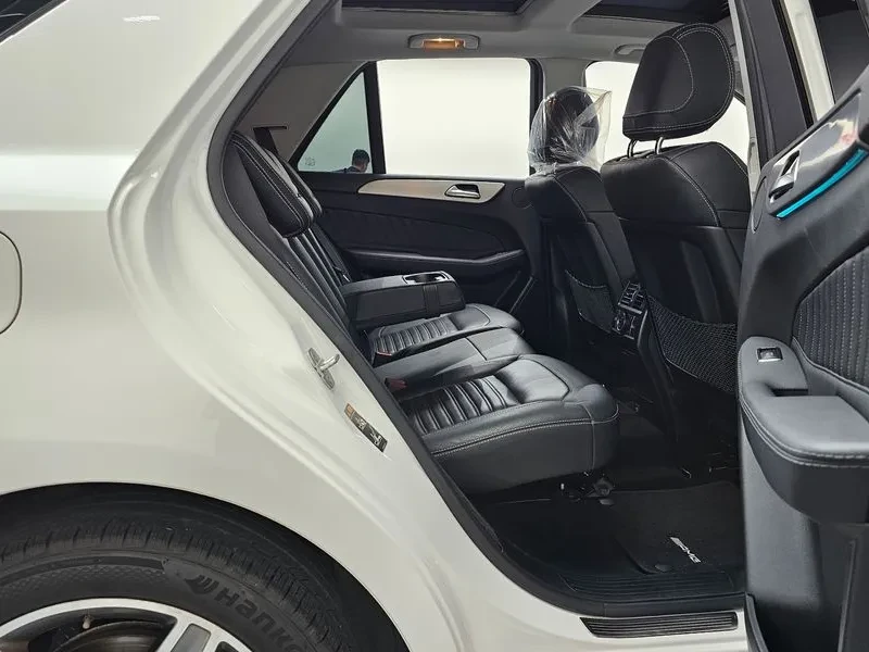 Mercedes-Benz GLE 350D 4MATIC PREMIUM, снимка 11 - Автомобили и джипове - 55562923