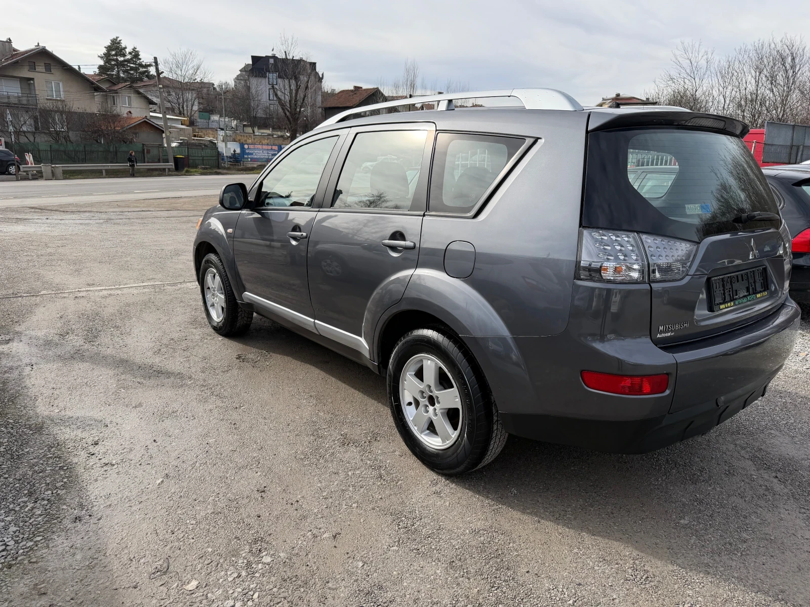 Mitsubishi Outlander 2.0 DIZEL, 140 коня , 4x4 - изображение 3