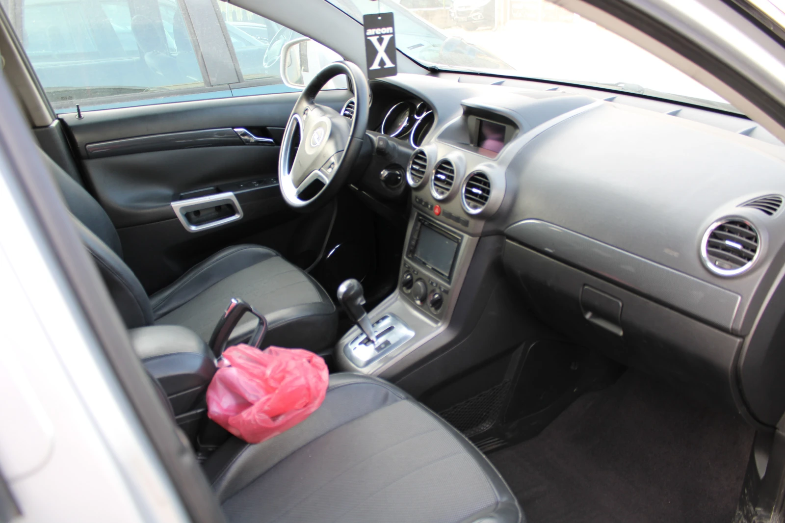 Opel Antara, снимка 3 - Автомобили и джипове - 53710954