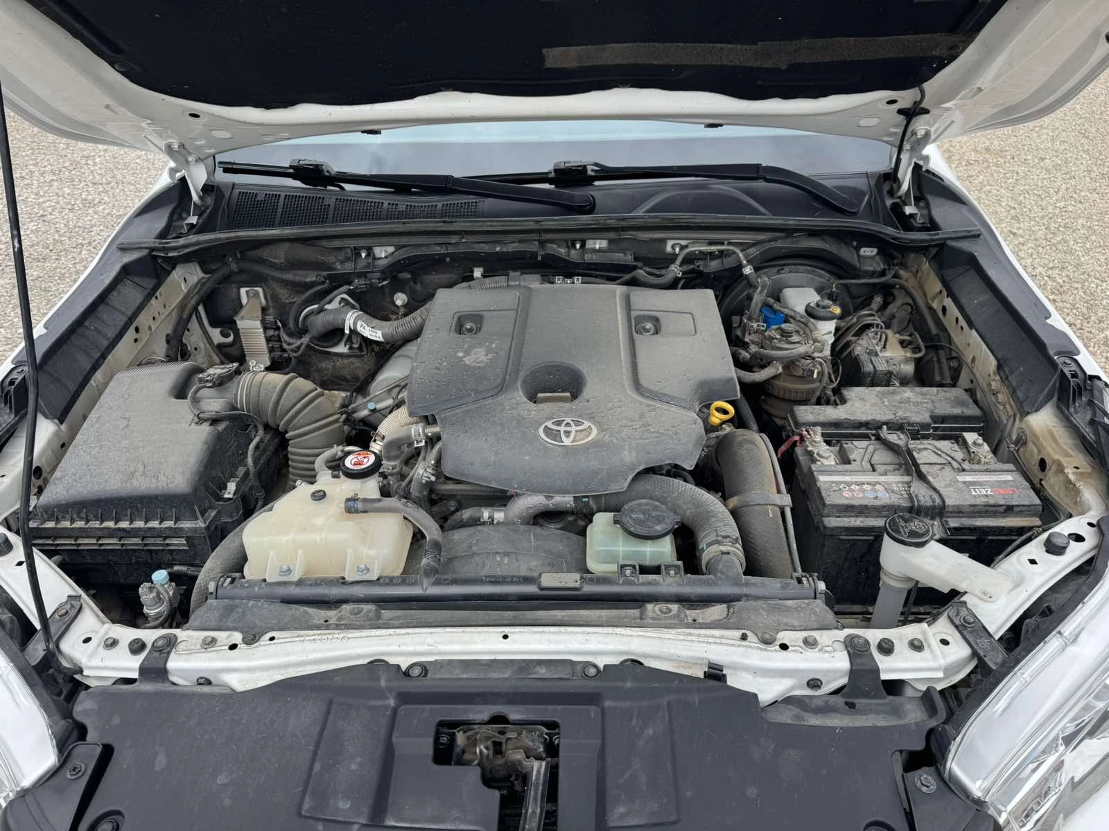 Toyota Hilux 2.4D 4X4 72 000 KM | Mobile.bg � ����������� 15