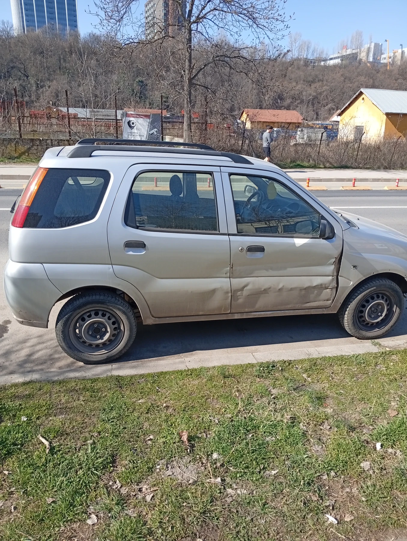 Suzuki Ignis, снимка 4 - Автомобили и джипове - 54035635