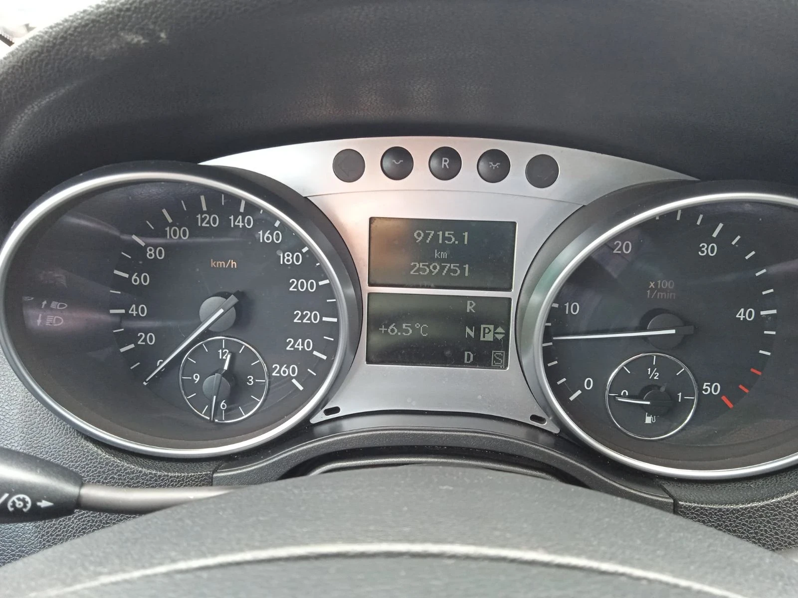 Mercedes-Benz ML 320 OFF ROAD ПАКЕТ , снимка 7 - Автомобили и джипове - 54046324