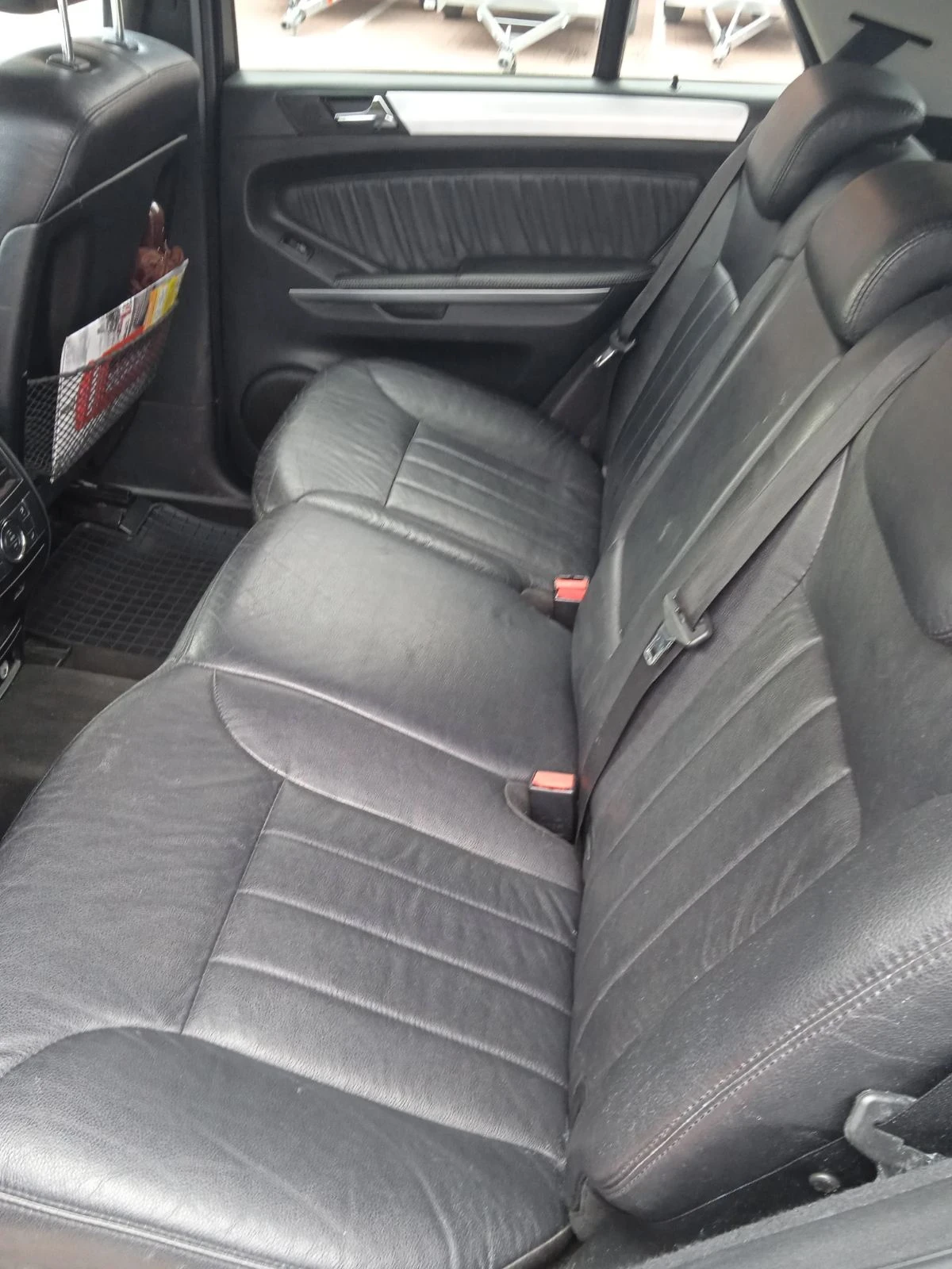 Mercedes-Benz ML 320 OFF ROAD ПАКЕТ , снимка 9 - Автомобили и джипове - 54046324