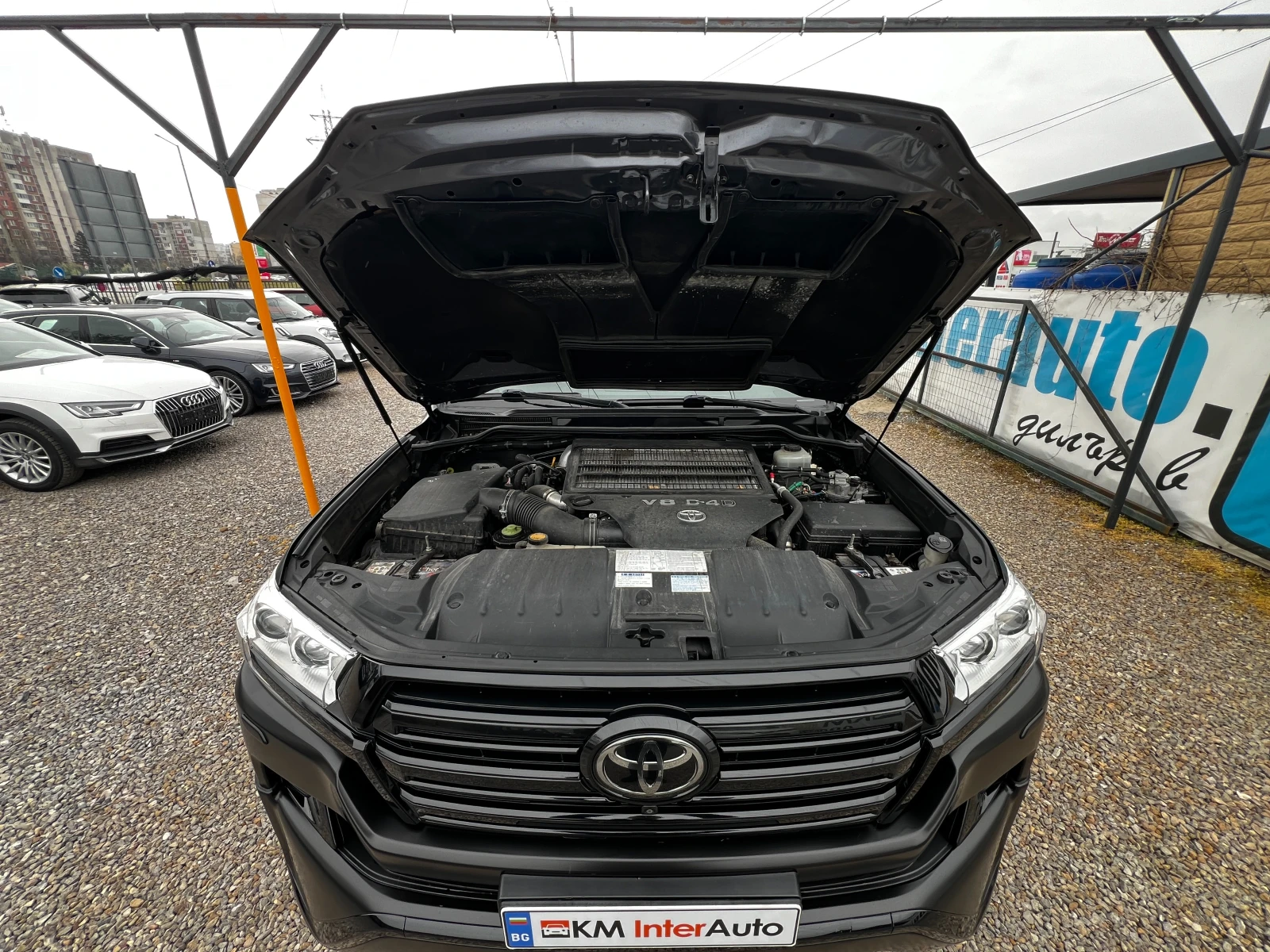 Toyota Land cruiser 4.5-V8 D4D 93000км.BlackSatin/NAVI/360камери/JBL, снимка 17 - Автомобили и джипове - 54380860