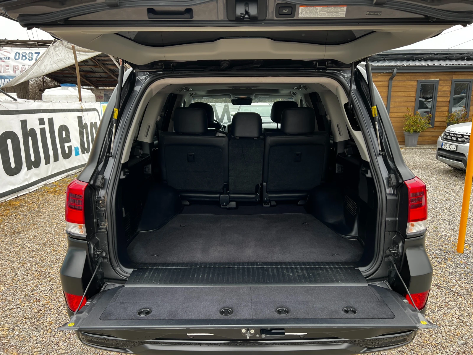 Toyota Land cruiser 4.5-V8 D4D 93000км.BlackSatin/NAVI/360камери/JBL, снимка 13 - Автомобили и джипове - 54380860