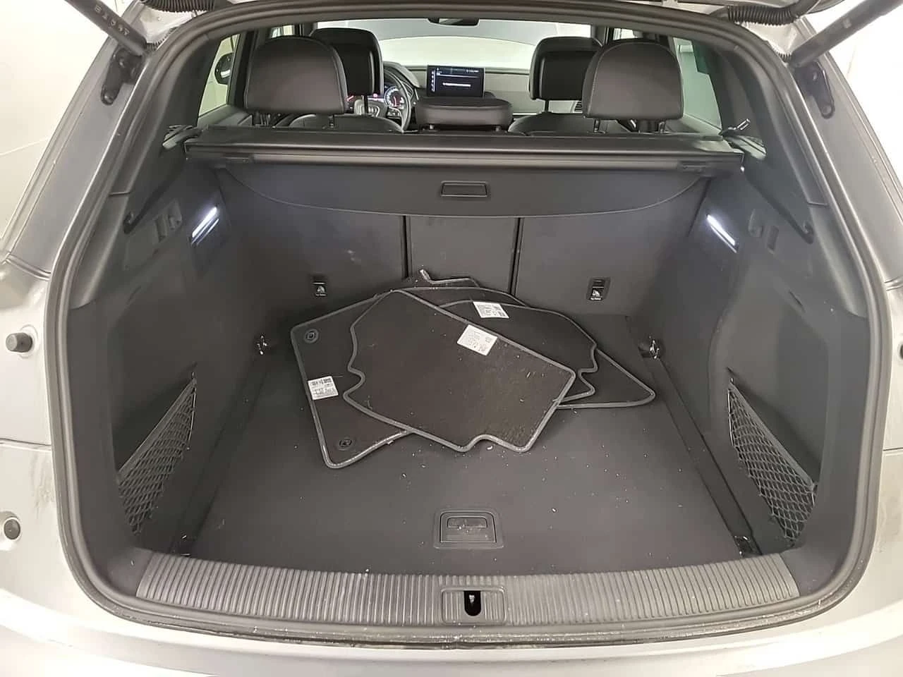 Audi Q5 45TFSI QUATTRO * CARFAX * Без инциденти * От VW * , снимка 13 - Автомобили и джипове - 54449595