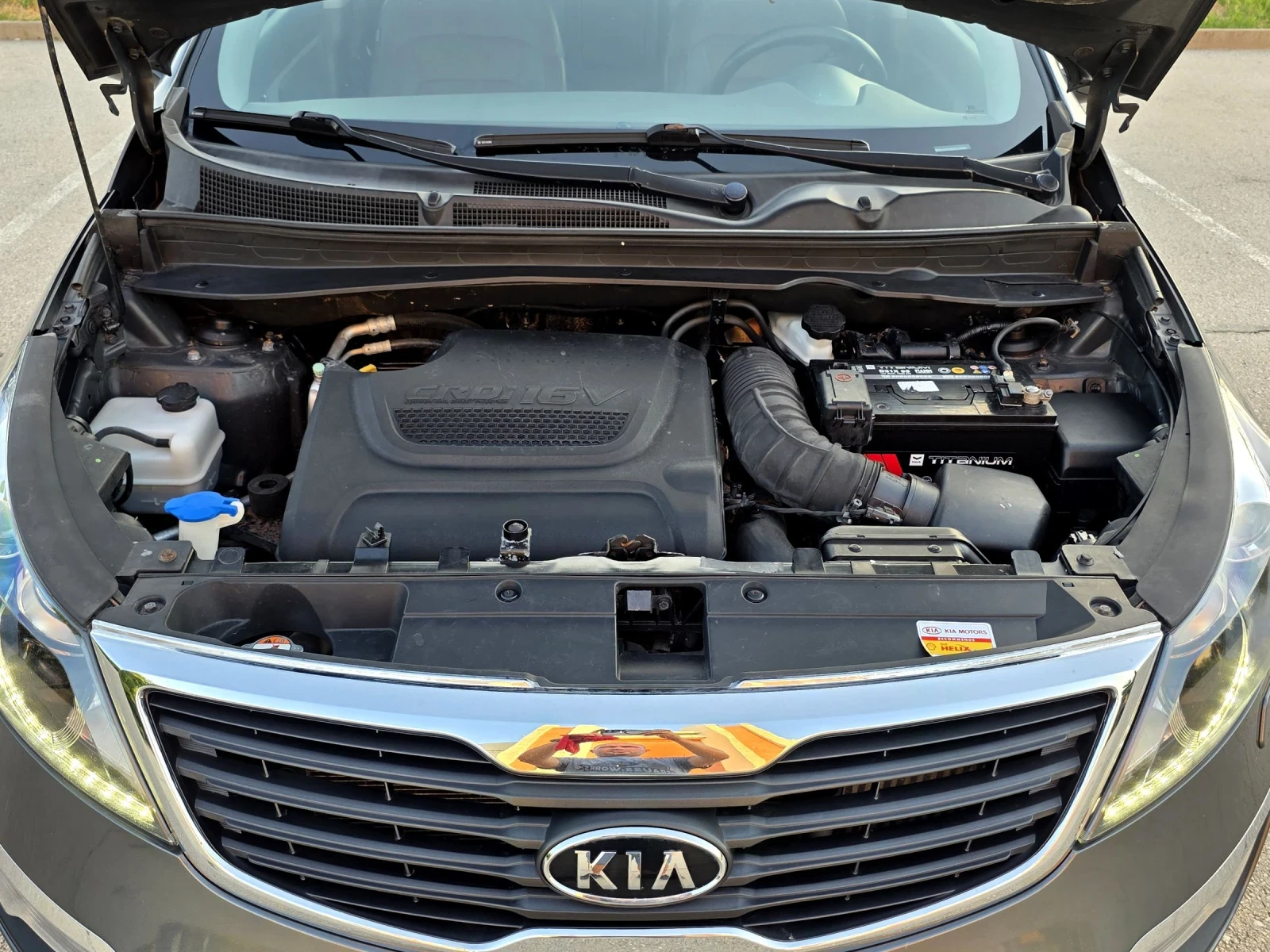 Kia Sportage Premium, Пълна сервизна история KiA, снимка 17 - Автомобили и джипове - 55094064
