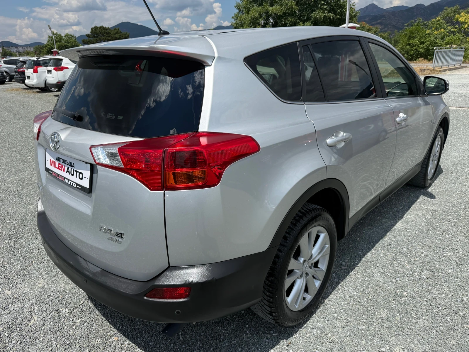 Toyota Rav4 (KATO НОВА)^(4x4), снимка 6 - Автомобили и джипове - 55322576