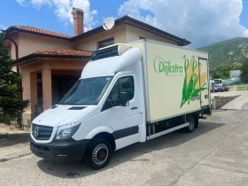 Обява за продажба на Mercedes-Benz Sprinter 519 Хладилен , 3500 кг , Падащ борд , 4, 10м , Клима ~45 598 лв. - изображение 1