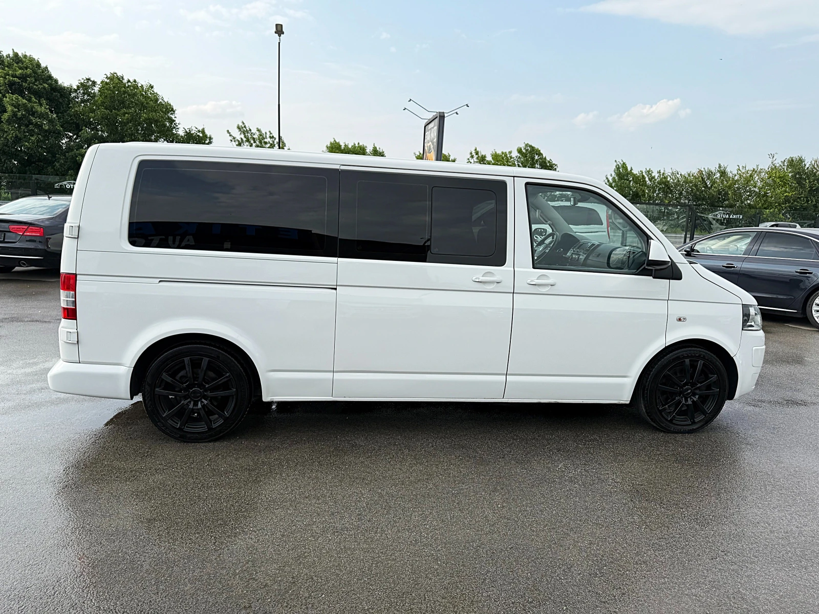 VW Caravelle Т5-ДЪЛГА БАЗА-4х4-NAVI-AVTOMATIK-ДЪЛГА БАЗА-ПЕРФЕК - изображение 6