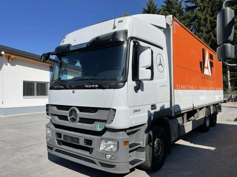 Mercedes-Benz 2541 Actros-фургон със странично отваряне, снимка 1 - Камиони - 37444926