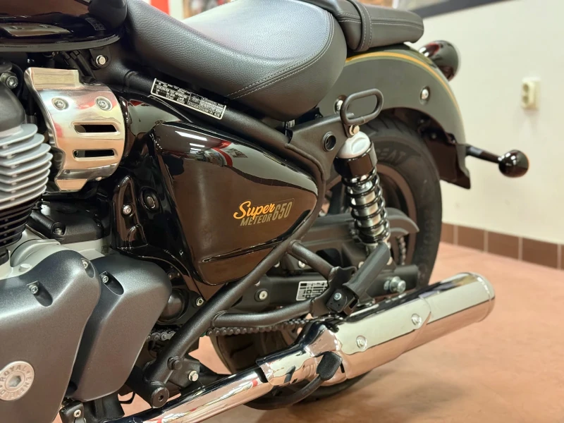 Royal Enfield Super Meteor Interstellar 650, снимка 2 - Мотоциклети и мототехника - 50419252