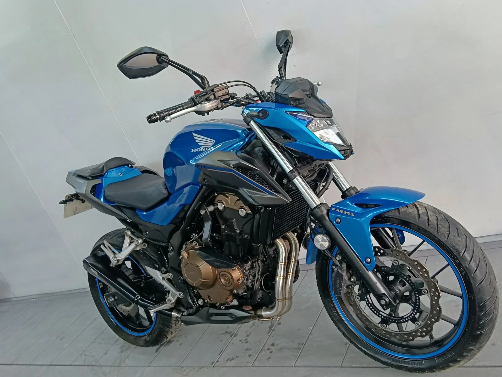 Honda Cb A2 ABS LED!!, снимка 4 - Мотоциклети и мототехника - 55790555
