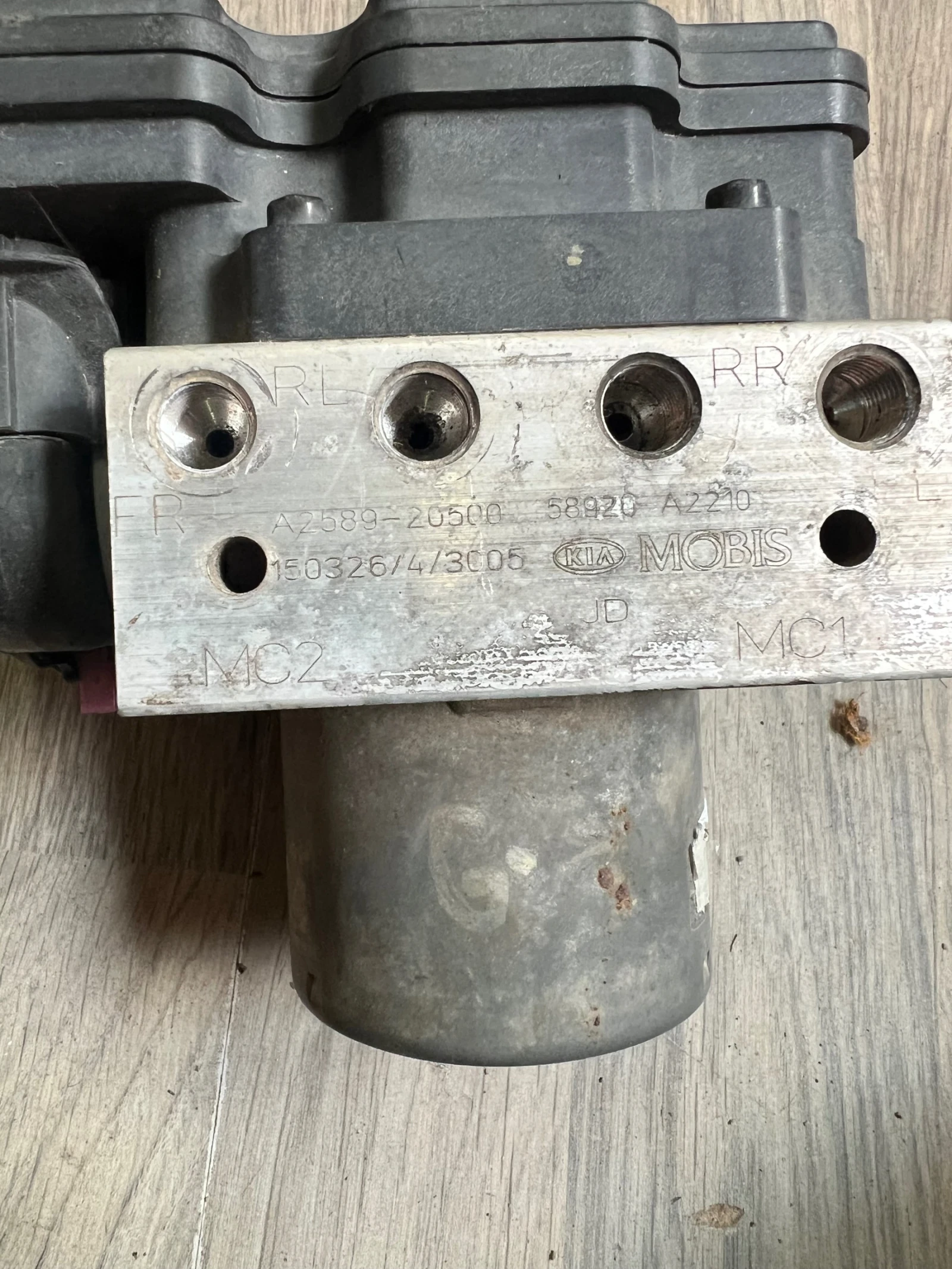 58920-A2210 ABS ����� KIA CEED 61589-45200 A2589-20500 | Mobile.bg � ����������� 1