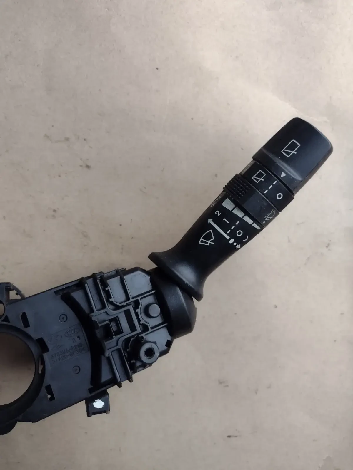 93410-1M531   93420-2K560       KIA CEED II  934101M531   934202K560 | Mobile.bg   5