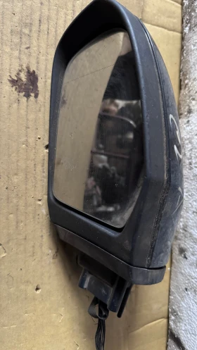       a Citroen C2 - A3140417