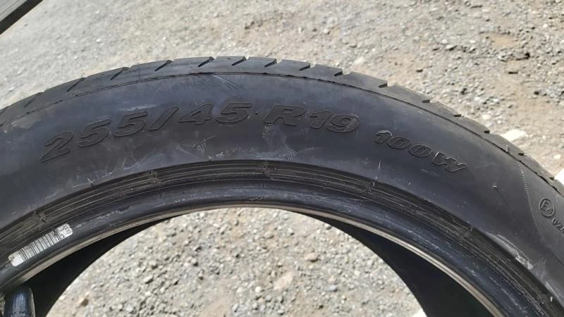 Гуми Летни 255/45R19, снимка 8 - Гуми и джанти - 29279063