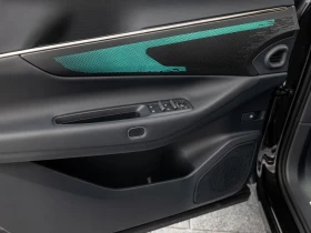 LynkCo 08 PHEV/349HP/CORE/PANO/360/LED/KLESS/DIGI/344q, снимка 13