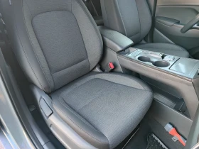 Hyundai Kona Electric/68kw/204kc/HeadUp/Keyless/Distronic - 39900 лв. / 20400.55 € - 36305387 14