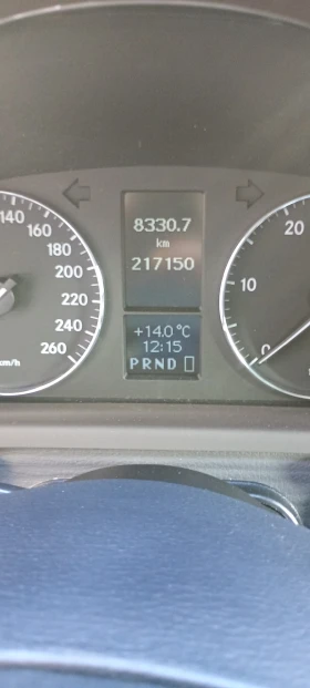 Mercedes-Benz 220, снимка 6 — Bazar.bg Mercedes-Benz 220, снимка 6