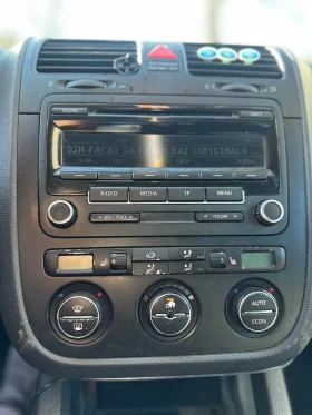 VW Golf 1, 9 TDI 6ск. - 2666 € / 5214.24 лв. - 18235203 7