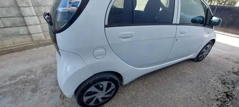 Mitsubishi I-MiEV I-Miev, снимка 4 - Автомобили и джипове - 47122512