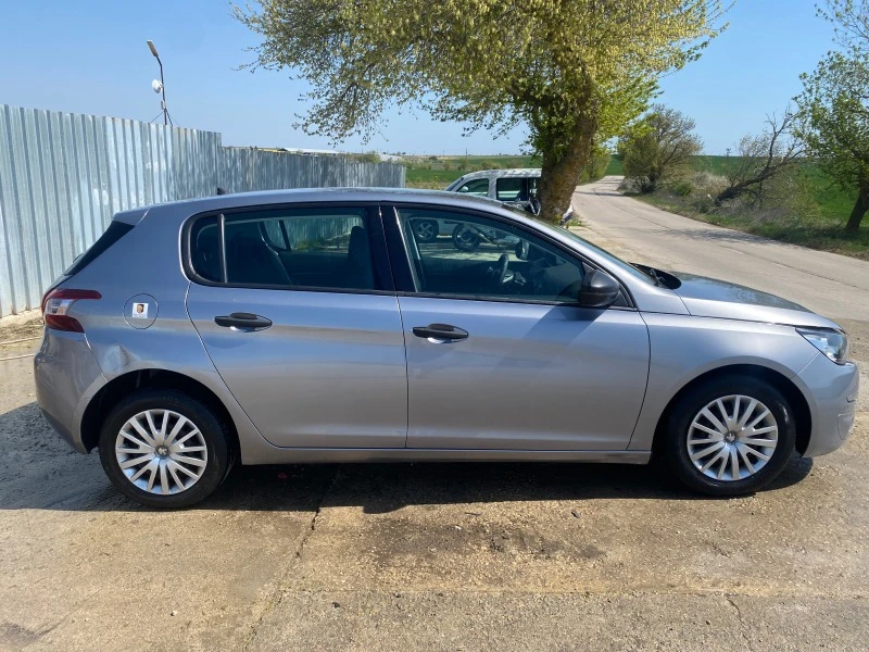 Peugeot 308 1.6 blue HDI, снимка 3 - Автомобили и джипове - 45407522