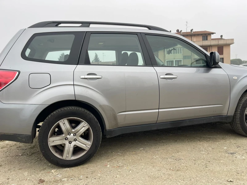 Subaru Forester (KATO НОВА)^(АГУ)^(4х4), снимка 2 - Автомобили и джипове - 47893917