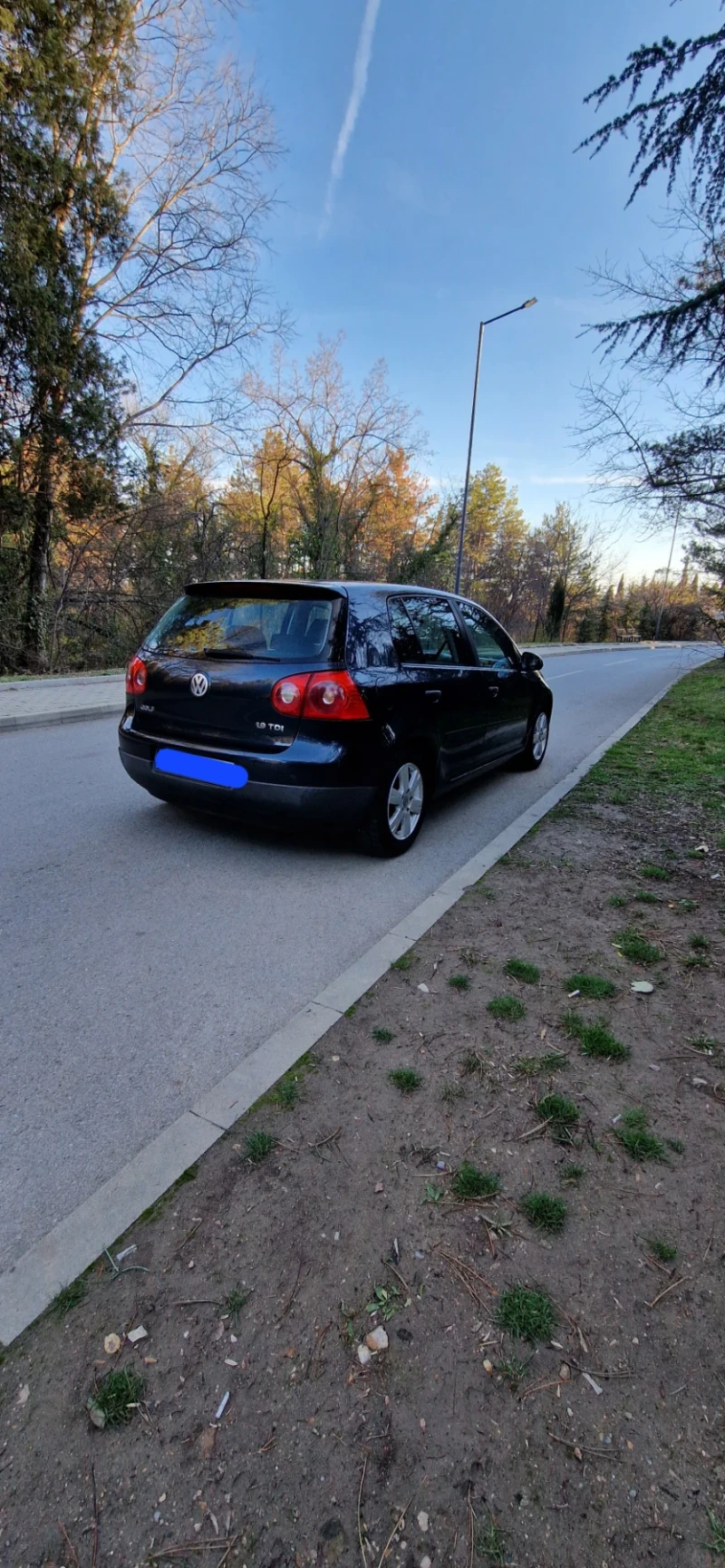 VW Golf 1.9tdi, снимка 4 - Автомобили и джипове - 48523607