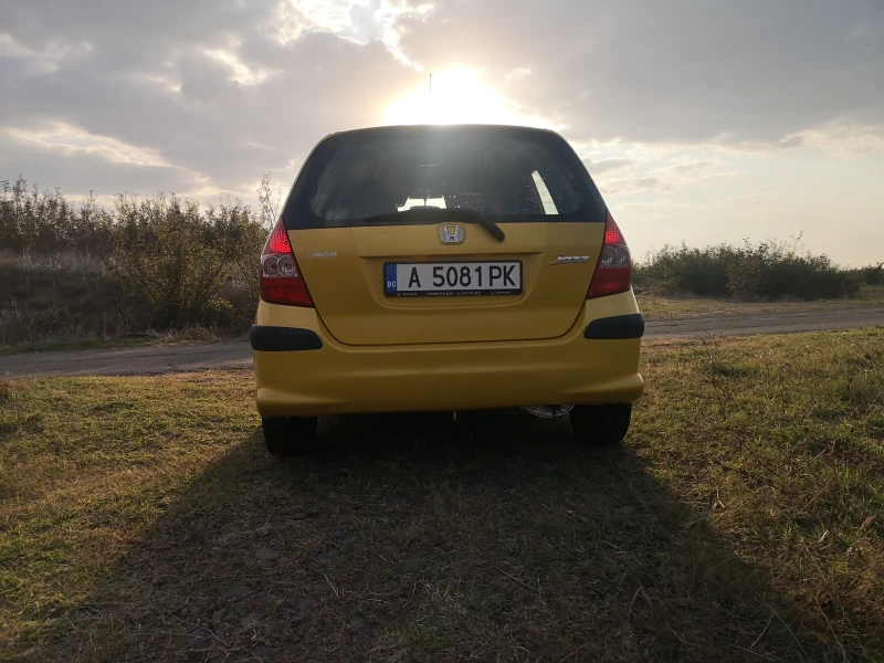 Honda Jazz 1.4i, снимка 5 - Автомобили и джипове - 49209977