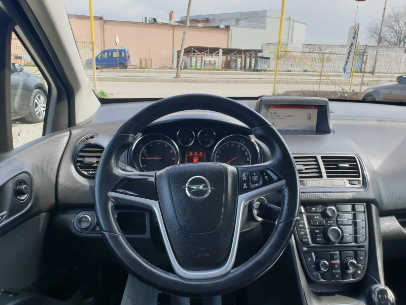 Opel Meriva 1.4 i газ-бензин, снимка 8 - Автомобили и джипове - 49483165