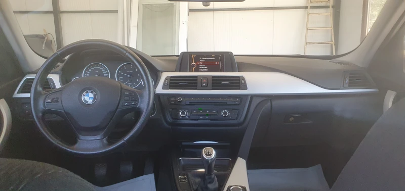 BMW 320, снимка 7 - Автомобили и джипове - 52308936