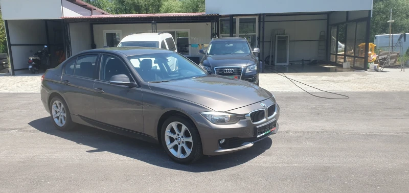 BMW 320, снимка 3 - Автомобили и джипове - 52308936