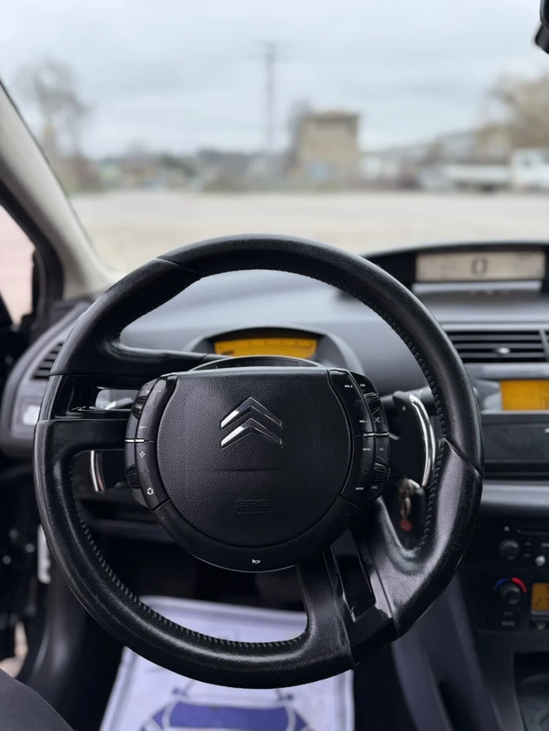 Citroen C4, снимка 8 - Автомобили и джипове - 52748854