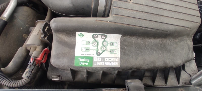 Opel Astra 1.6, снимка 5 - Автомобили и джипове - 52816606