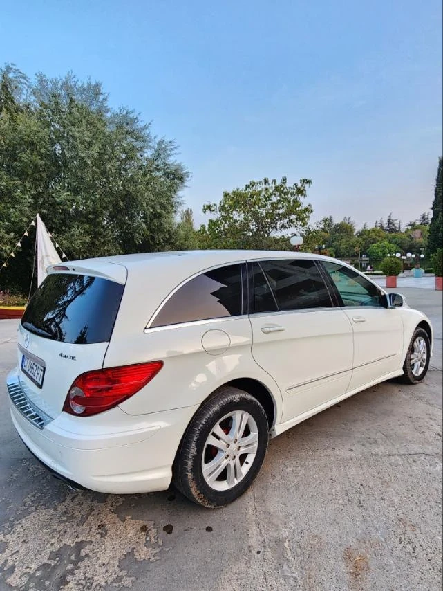 Mercedes-Benz R 350, снимка 3 - Автомобили и джипове - 47270051