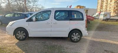 Citroen Berlingo 1.6  HDI клима, снимка 5 - Автомобили и джипове - 48911763