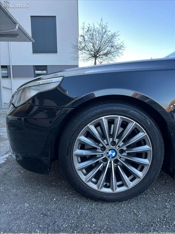 BMW 520, снимка 11 - Автомобили и джипове - 53101218