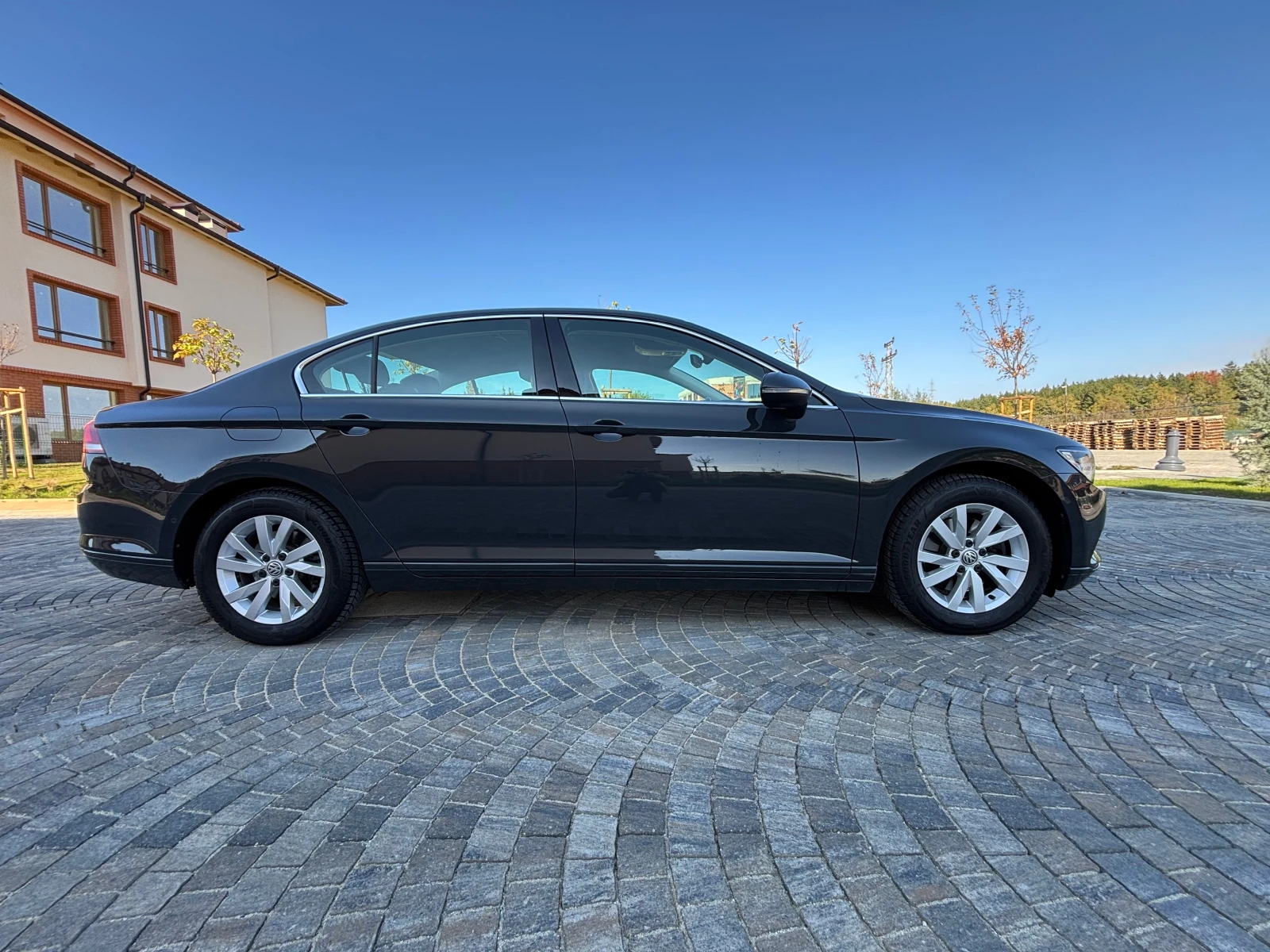 VW Passat 1.5 TSI 64000 km - изображение 3