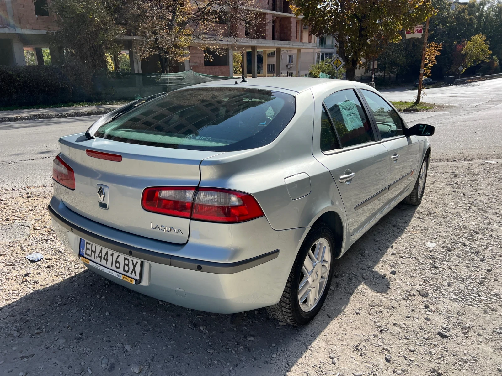 Renault Laguna 2.2DCI - изображение 7