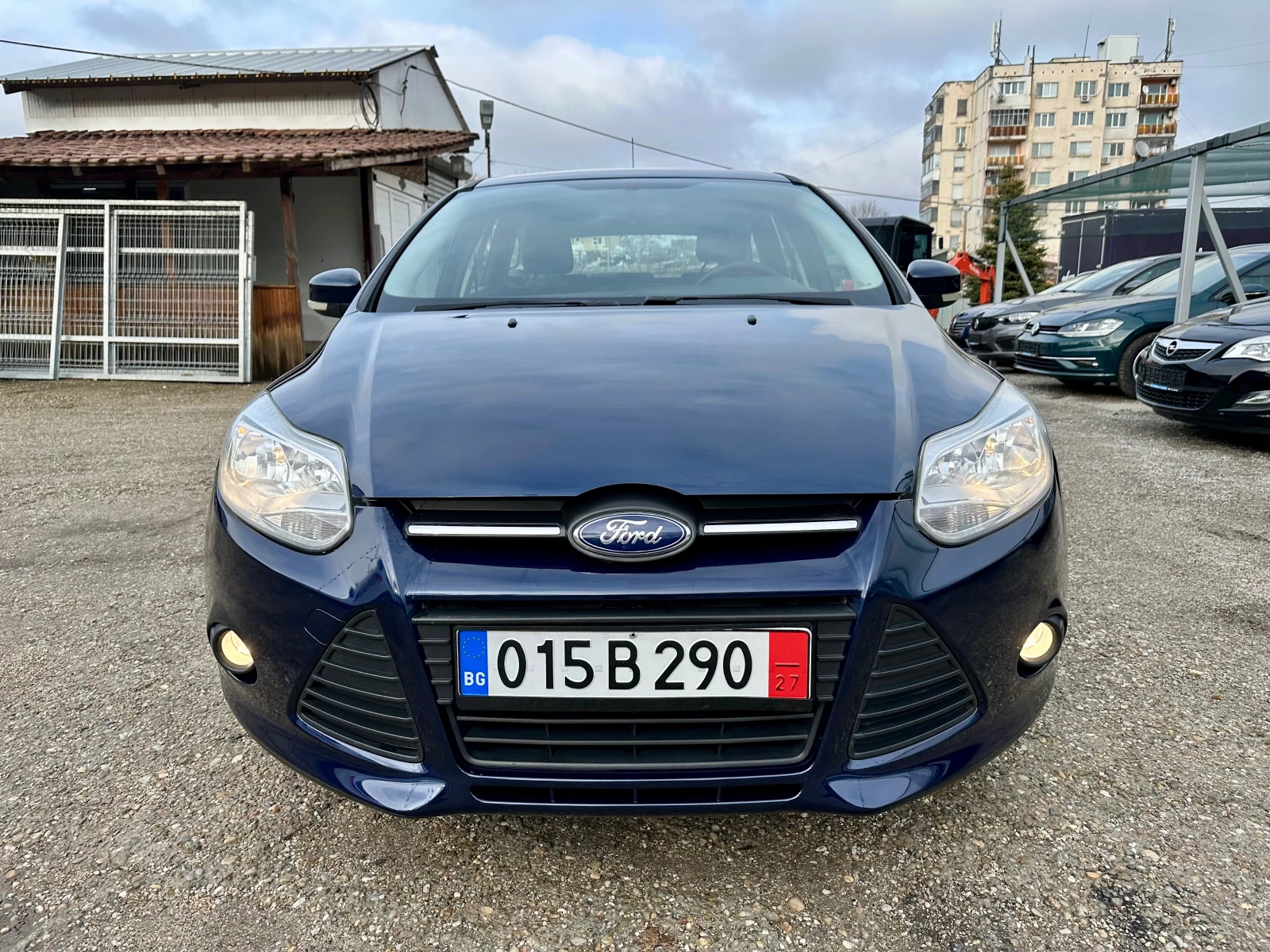 Ford Focus 1.6HDI 115кс 6 скорости ЕВРО 5 2012г - изображение 2