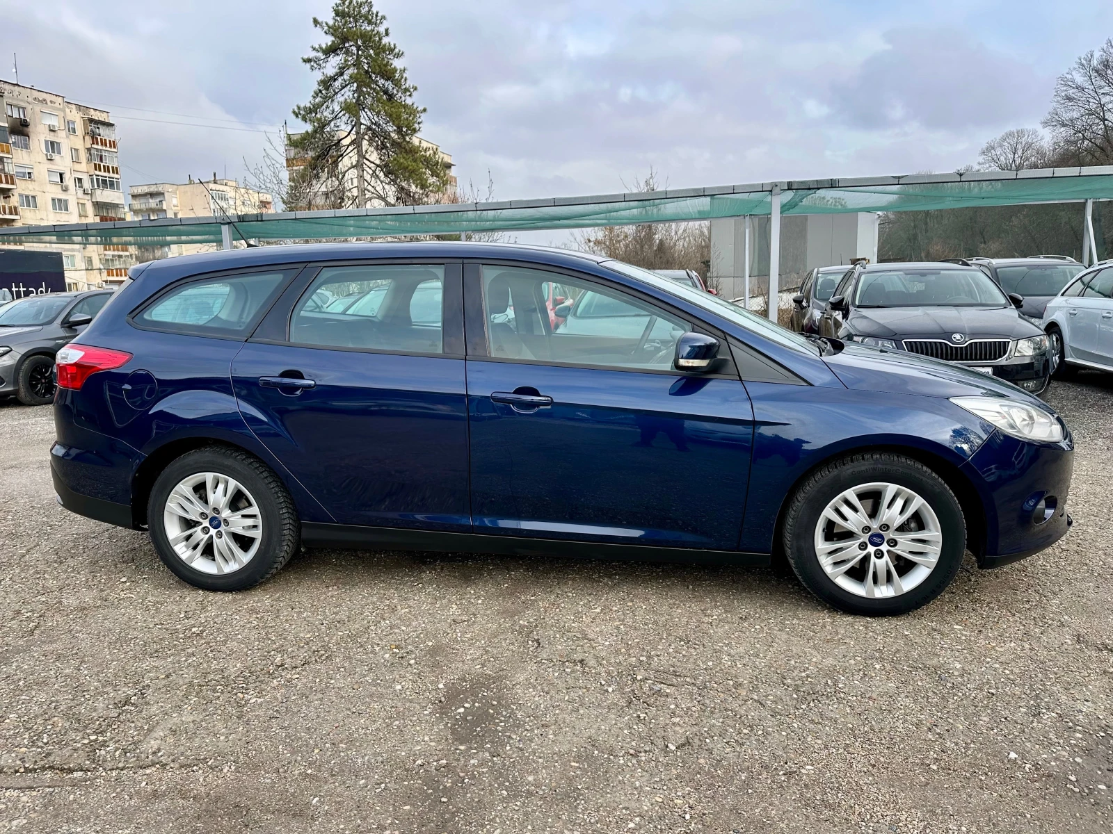 Ford Focus 1.6HDI 115кс 6 скорости ЕВРО 5 2012г - изображение 4