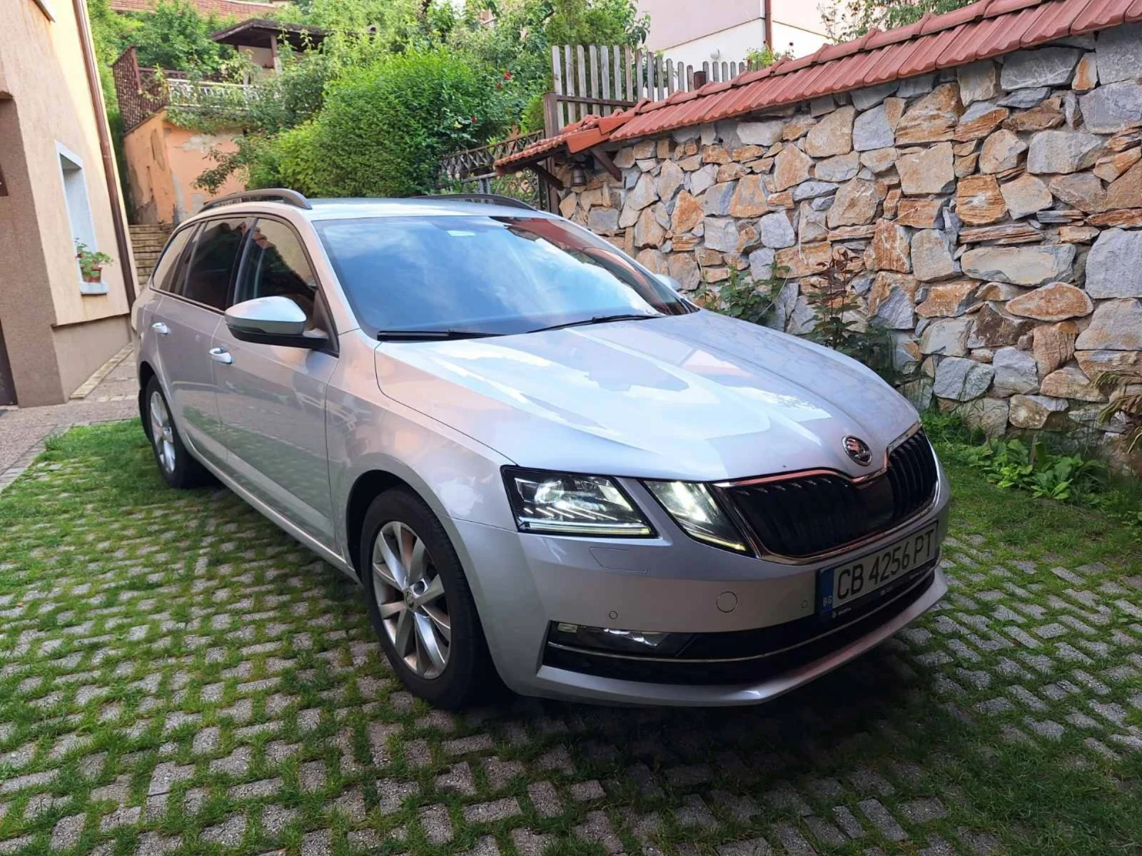 Skoda Octavia 1.5 TFSI Gtec - изображение 3