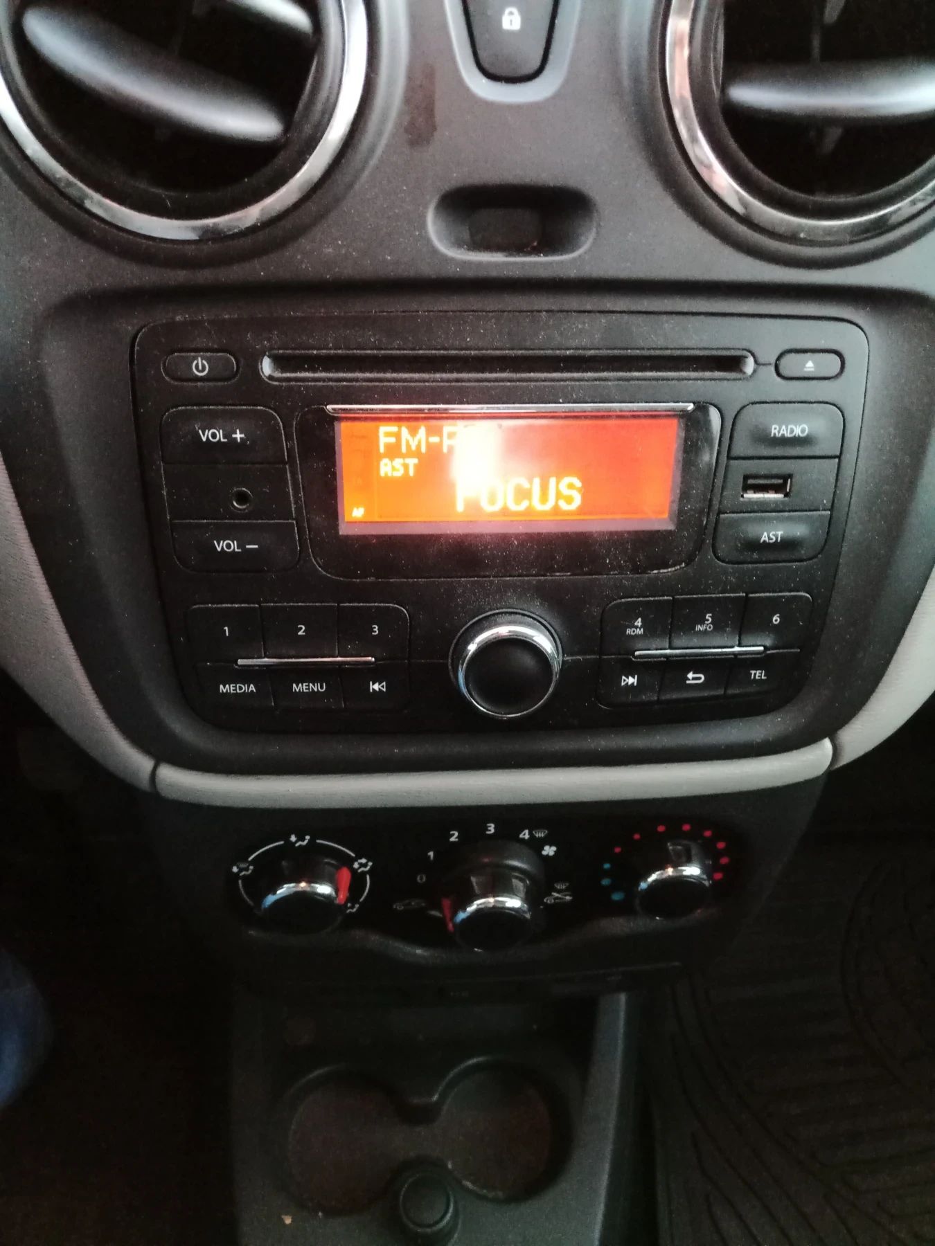Dacia Dokker 1, 6/102к.с/LPG - изображение 7